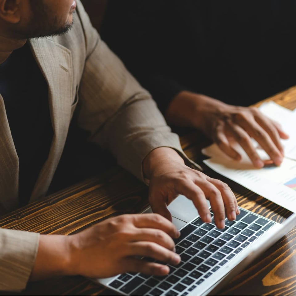 1_1_Captura de facturas_Destacado_2_1080x1080